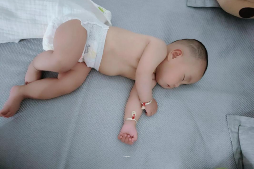 灵宝三个月宝宝身高体重